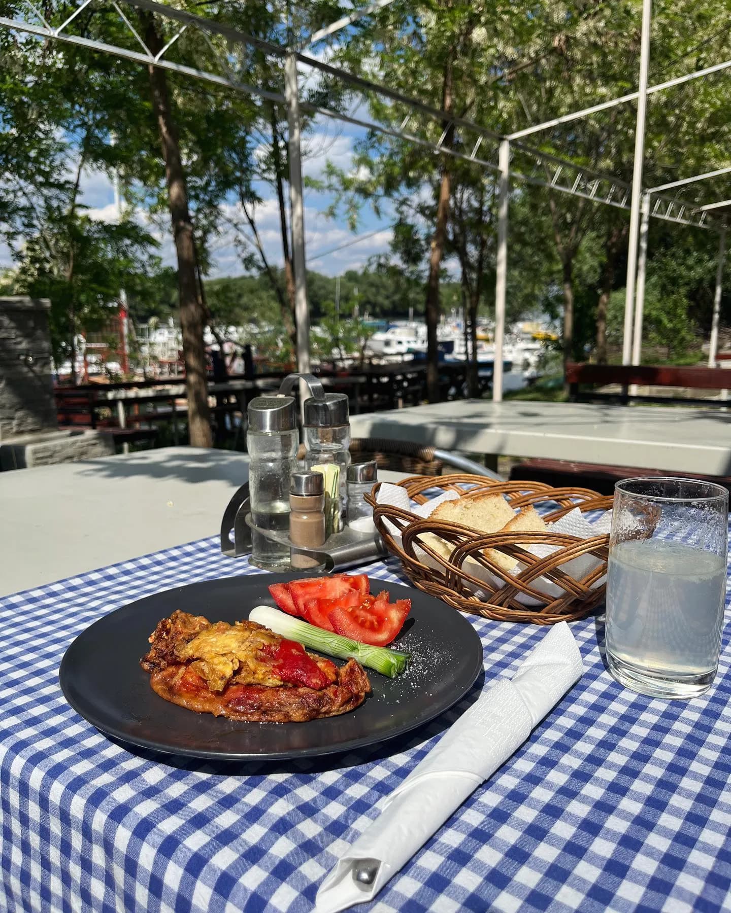 Slika 2 – Marina Gradska