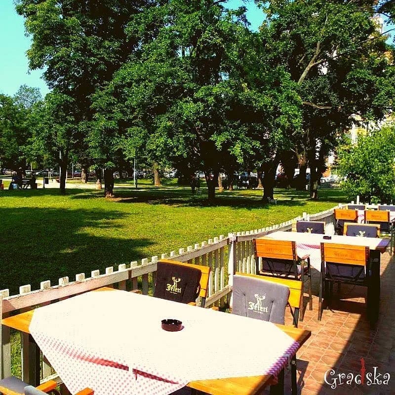 Slika 1 – Restoran Gradska